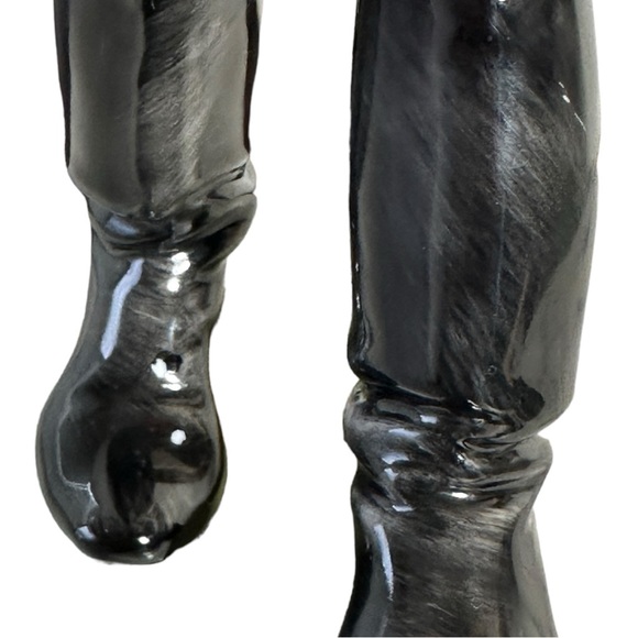 Herend Hungary - Boy in Boots Hand Painted Porcelain Figurine - Stamped - Picture 4 of 11